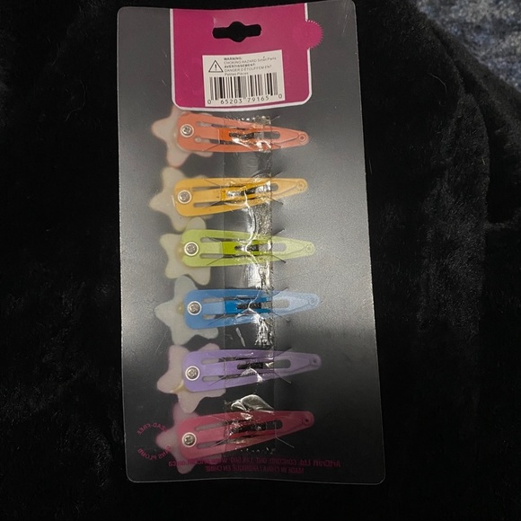 Just Basic 6ct Starfish Hair Clips - Picture 2 of 2